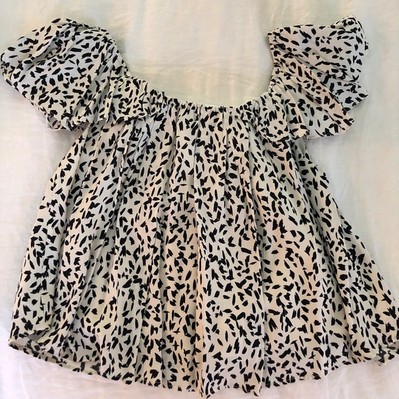 Line & Dot, off the shoulder top, medium - Picture 2 of 3